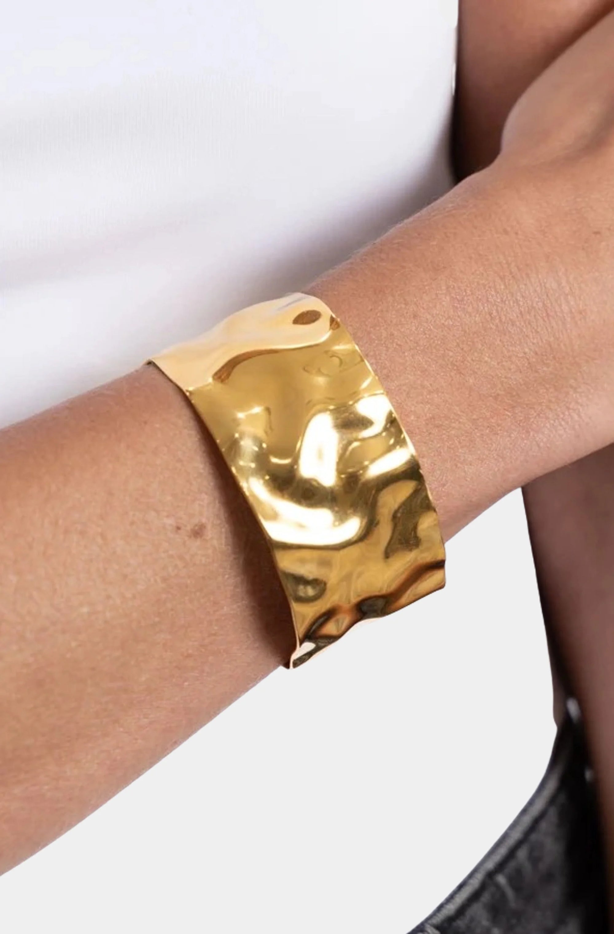 Shira Hammered Cuff